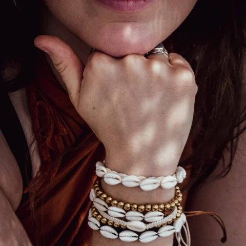 Kauri schelpenarmband